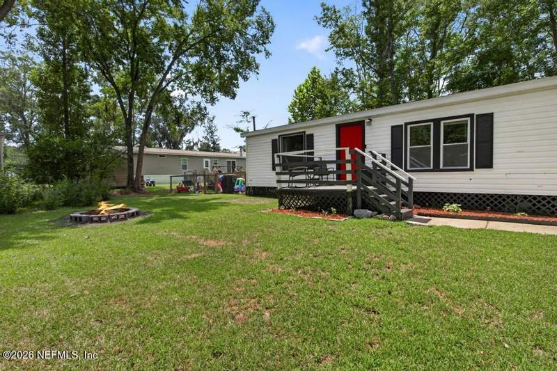 3 bedroom Manufactured Home at 45010 Marvin Street, Callahan, Callahan — photo 2