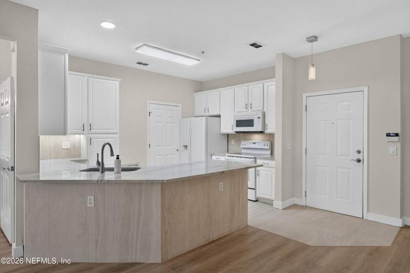 2 bedroom Condominium at 11251 Campfield Drive #1202, Campfield, Jacksonville — photo 5