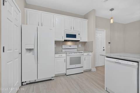 11251 Campfield Drive #1202, Jacksonville FL - photo 8 of 50