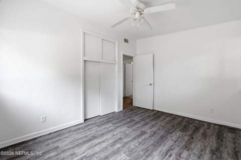 5466 Keystone Drive, Jacksonville FL - photo 22 of 37