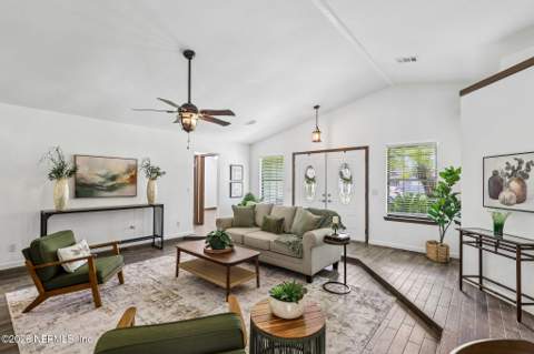 1864 Sherwood Drive, Middleburg FL - photo 7 of 36