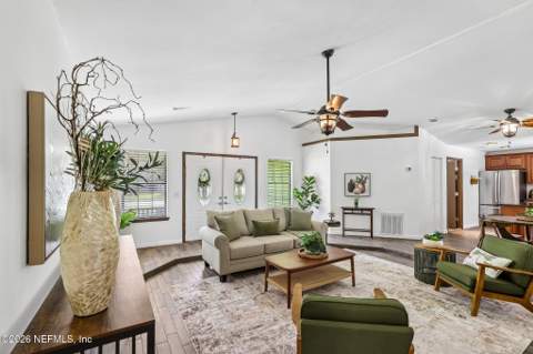 1864 Sherwood Drive, Middleburg FL - photo 8 of 36