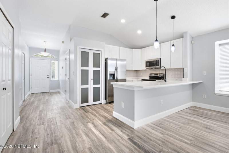 3 bedroom Single Family Residence at 1134 Radis Place, Brookwood Forest, Jacksonville — photo 3