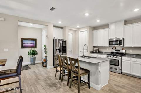 3108 Villa Vera Court, Jacksonville FL - photo 11 of 41