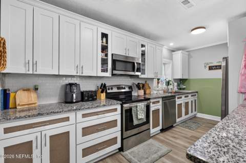 1212 Crestfield Road, Jacksonville FL - photo 12 of 60
