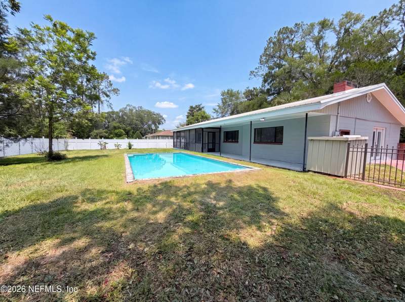 3 bedroom Single Family Residence at 1605 Raiford Road, Green Acres, Starke — photo 2
