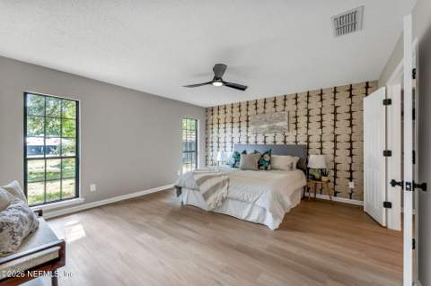 1112 Dorwinion Drive, Jacksonville FL - photo 14 of 30