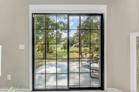 1112 Dorwinion Drive, Jacksonville FL - photo 23 of 30