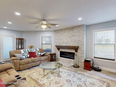 120 Governor Street #101, Green Cove Springs FL - photo 8 of 48