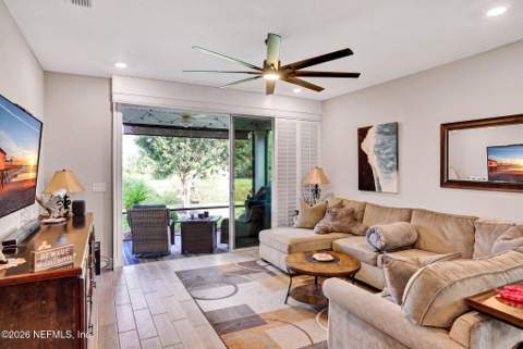 3108 Villa Vera Court, Jacksonville FL - photo 7 of 41