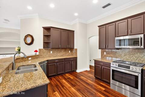 1641 Margarets Walk Road, Fleming Island FL - photo 11 of 51