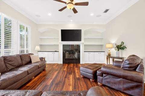 1641 Margarets Walk Road, Fleming Island FL - photo 14 of 51