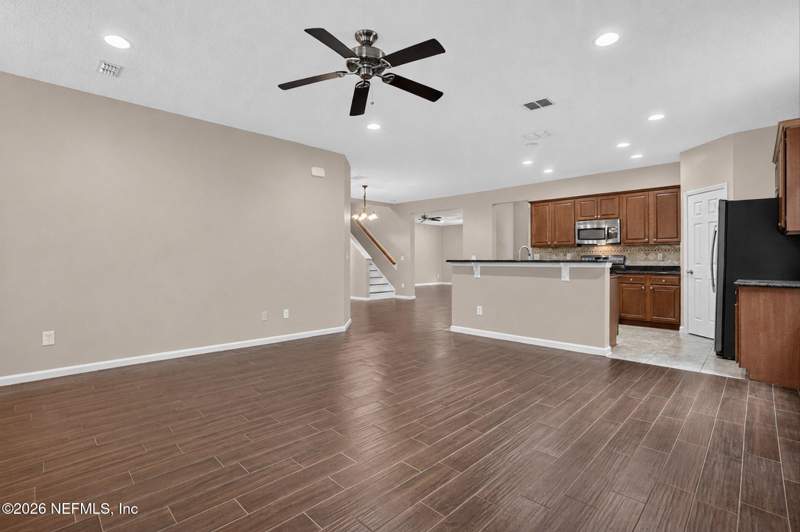 4 bedroom Single Family Residence at 12205 Lavenhorn Road, Greenland Chase, Jacksonville — photo 4
