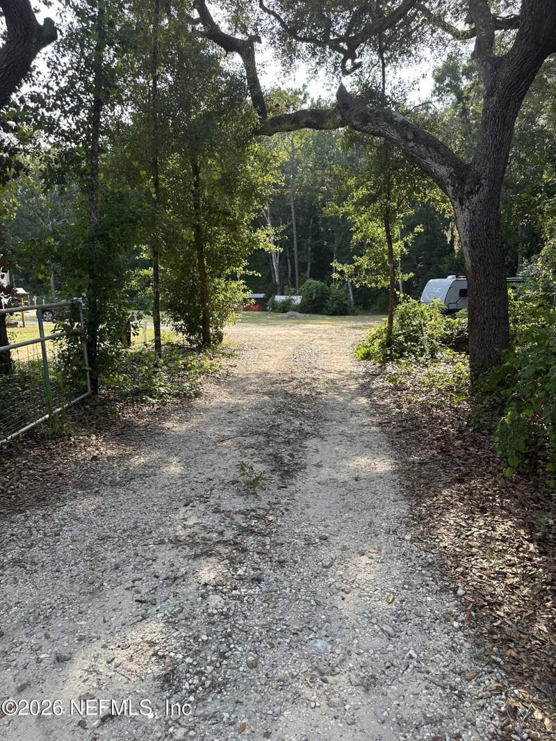 2 bedroom Mobile Home at 117 Gas Easement Road, Interlachen Estate, Interlachen — photo 3