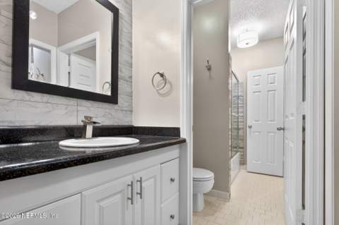 2305 Wood Hill Place, Jacksonville FL - photo 18 of 40