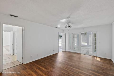 3102 Shady Drive, Jacksonville FL - photo 20 of 39