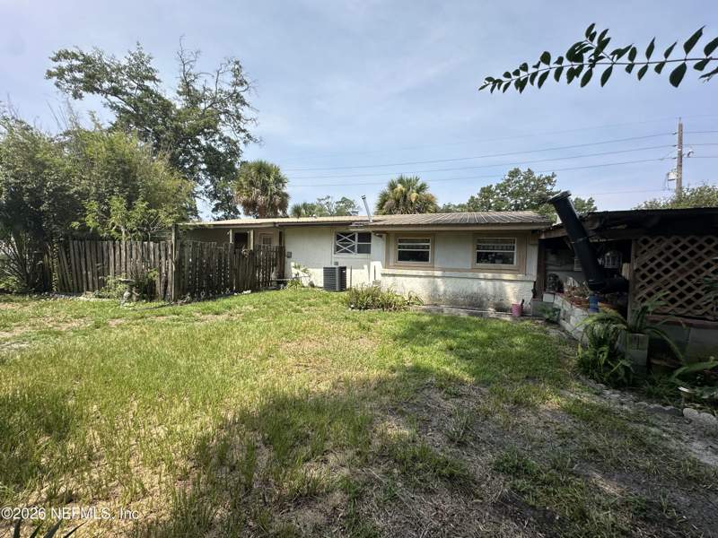 4 bedroom Single Family Residence at 3833 Anvers Boulevard, Cedar Hills Estates, Jacksonville — photo 3
