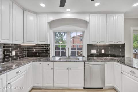 1210 Inwood Terrace, Jacksonville FL - photo 9 of 25