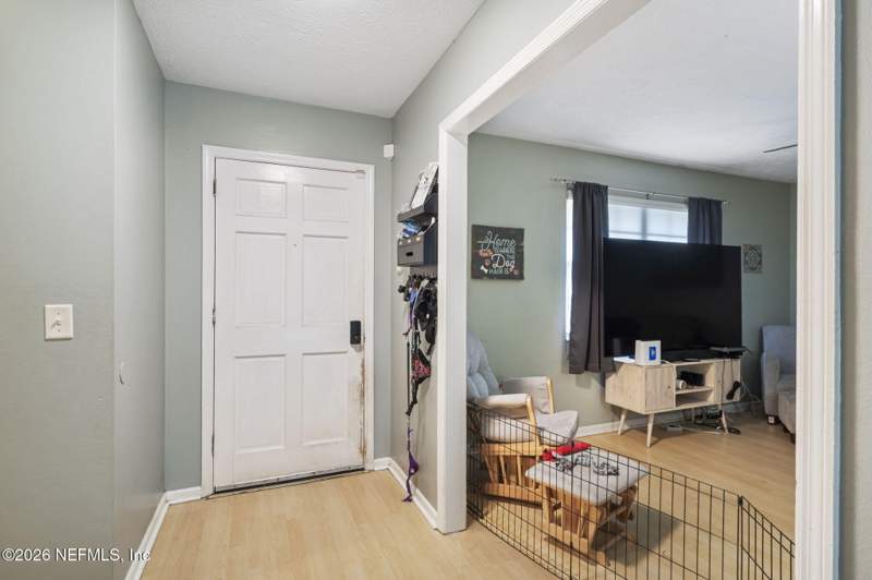 3 bedroom Single Family Residence at 286 Evergreen Lane, Middleburg, Middleburg — photo 5