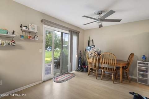 286 Evergreen Lane, Middleburg FL - photo 9 of 20