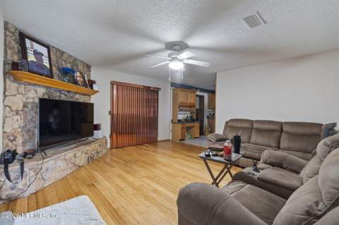 1222 Squirrel Lane, Jacksonville FL - photo 13 of 28