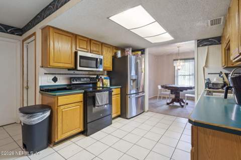1222 Squirrel Lane, Jacksonville FL - photo 14 of 28