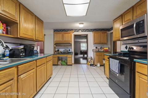 1222 Squirrel Lane, Jacksonville FL - photo 17 of 28