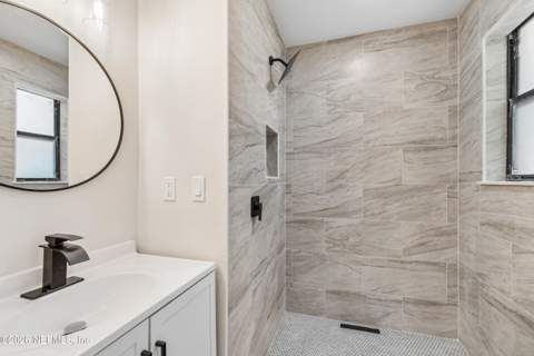 2926 Searchwood Drive, Jacksonville FL - photo 9 of 19