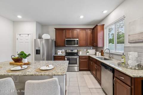 3077 Hawks Hill Lane, Jacksonville FL - photo 16 of 38