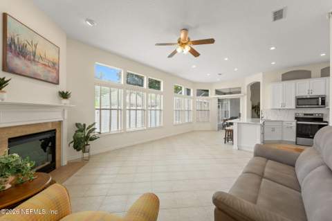 1904 Bluebonnet Way, Fleming Island FL - photo 9 of 44