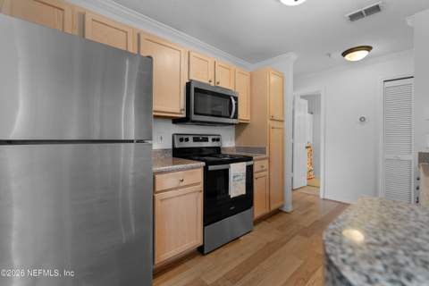 7800 Point Meadows Drive #1437, Jacksonville FL - photo 8 of 28