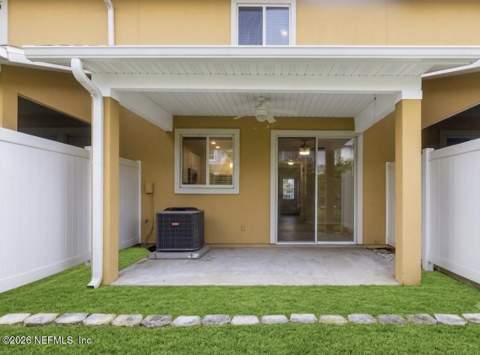 2346 Red Moon Drive, Jacksonville FL - photo 16 of 18