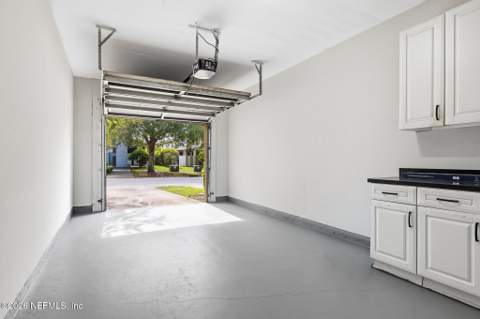 2346 Red Moon Drive, Jacksonville FL - photo 15 of 18