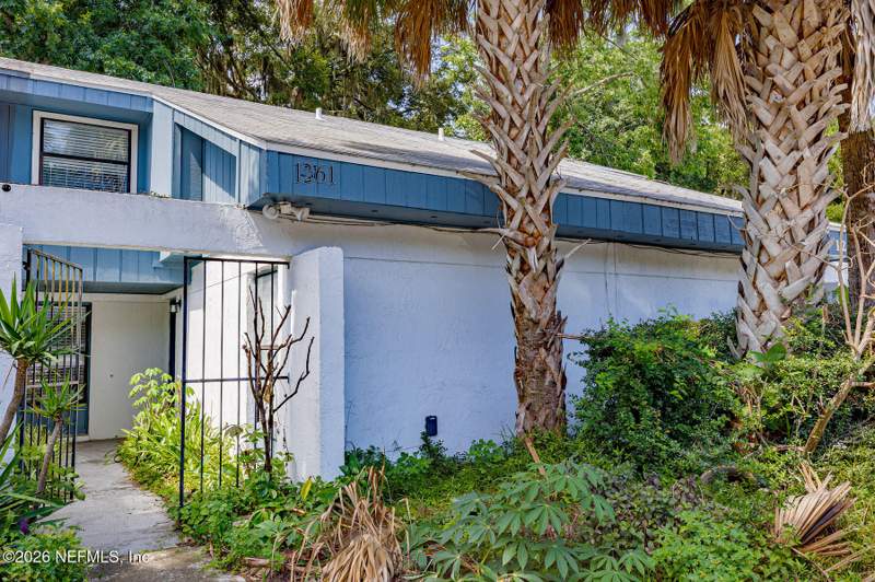 2 bedroom Townhouse at 1261 Mayport Landing Circle, Mayport Landing, Jacksonville — photo 2