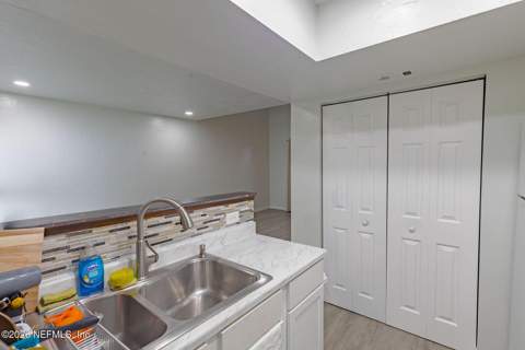 1261 Mayport Landing Circle, Jacksonville FL - photo 7 of 19