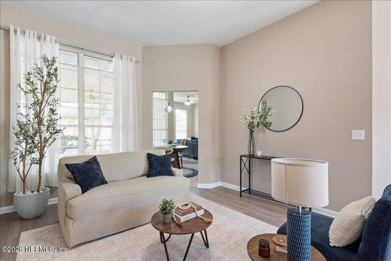 3 bedroom Single Family Residence at 4407 Horseshoe Bend Court, Hunters Green, Jacksonville — photo 3