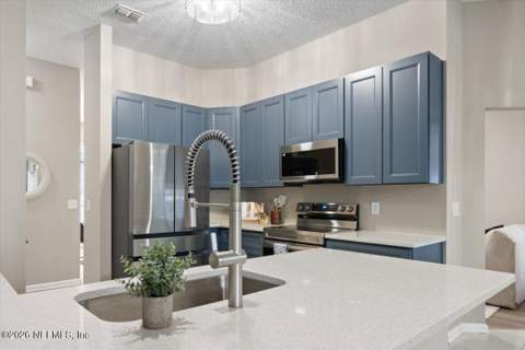 4407 Horseshoe Bend Court, Jacksonville FL - photo 24 of 46