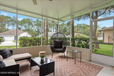 4407 Horseshoe Bend Court, Jacksonville FL - photo 7 of 46