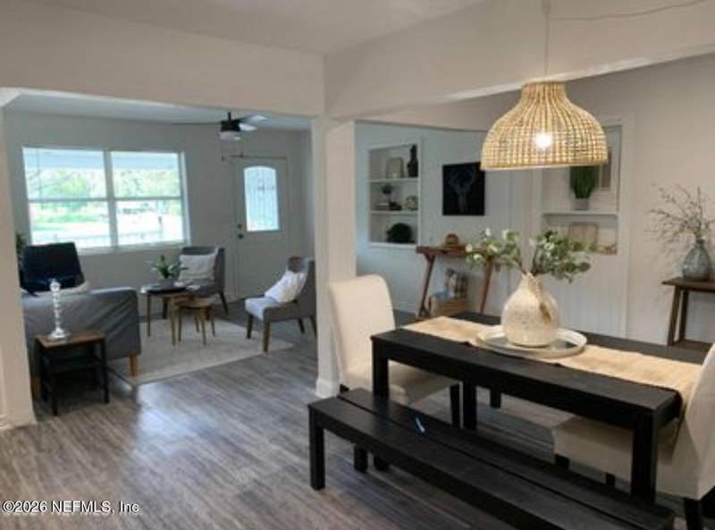 4 bedroom Single Family Residence at 6404 Bartholf Avenue, Cedar Hill, Jacksonville — photo 2