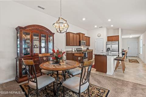 8292 Meadow Walk Lane, Jacksonville FL - photo 9 of 26
