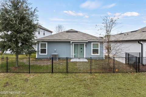 8292 Meadow Walk Lane, Jacksonville FL - photo 24 of 26