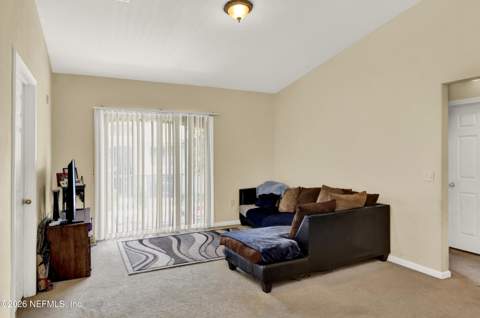 6111 Maggies Circle #115, Jacksonville FL - photo 7 of 33