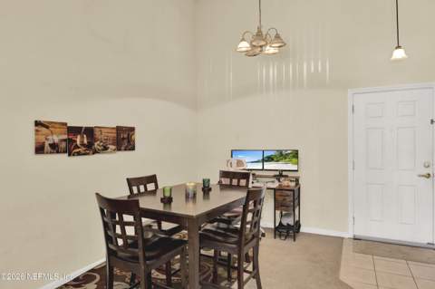6111 Maggies Circle #115, Jacksonville FL - photo 6 of 33