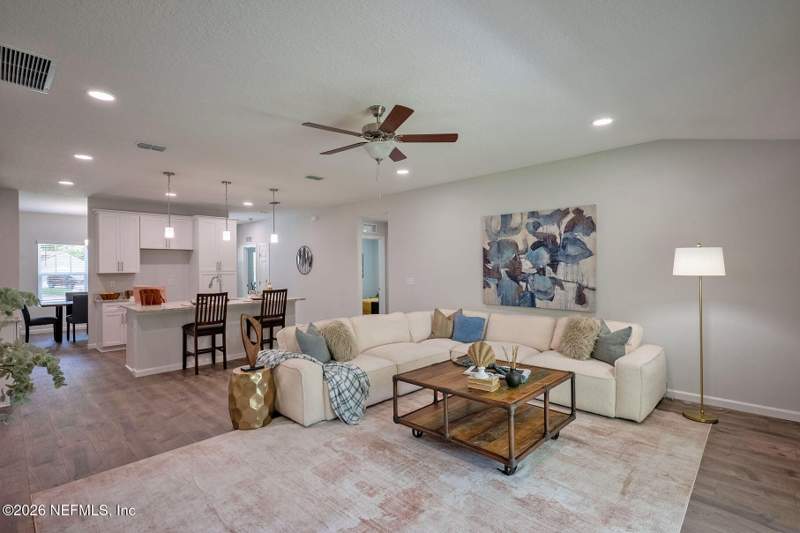 4 bedroom Single Family Residence at 6590 Aline Road, Ortega Farms, Jacksonville — photo 2