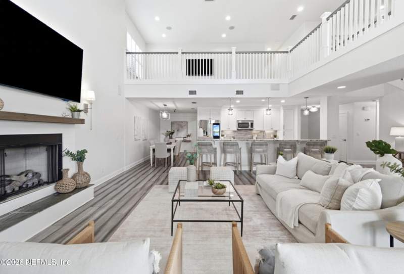 5 bedroom Single Family Residence at 4141 Coquina Drive, Isle Of Palms, Jacksonville — photo 5