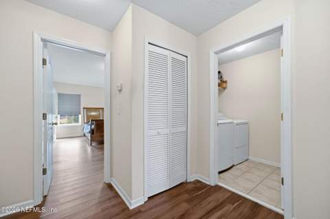 1827 Biscayne Bay Circle, Jacksonville FL - photo 10 of 25