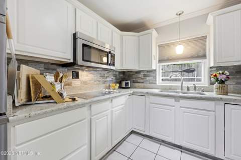 4034 Marianna Road, Jacksonville FL - photo 18 of 63