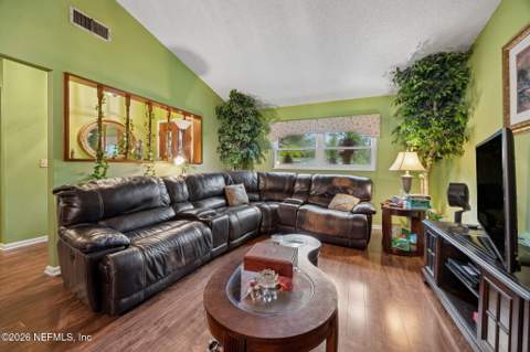 12257 Governors Drive, Jacksonville FL - photo 10 of 23