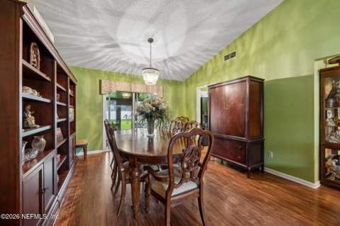 12257 Governors Drive, Jacksonville FL - photo 8 of 23