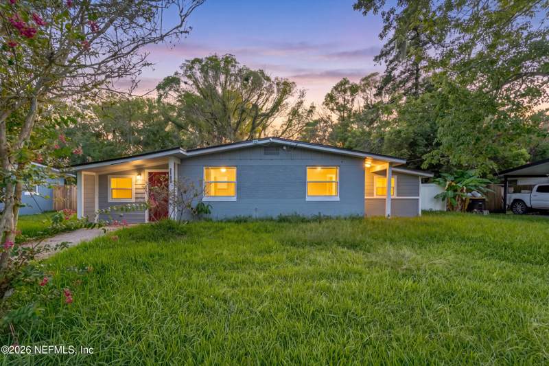 3 bedroom Single Family Residence at 2108 Hugh Edwards Drive, Cedar Hills, Jacksonville — photo 2